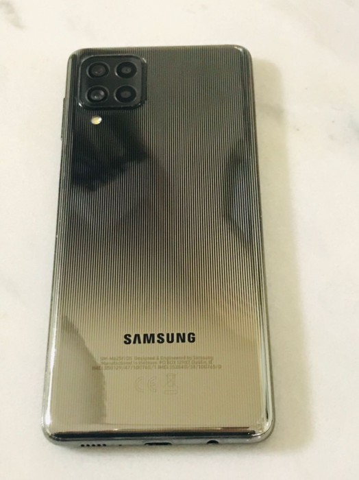 سامسونگ Galaxy M62 با حافظهٔ ۱۲۸ گیگابایت
