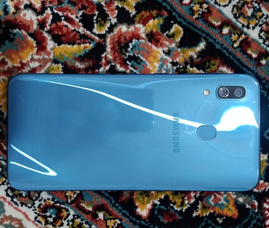 Samsung galaxy a30 64gb